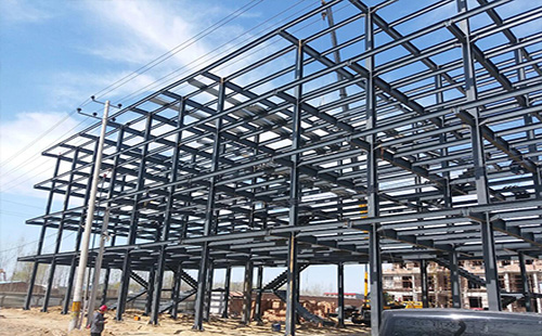 卓尼卓尼钢结构厂房屋面选材指南:确保性能与经济性的完美结合 卓尼卓尼钢结构厂房屋面选材指南:确保性能与经济性的完美结合